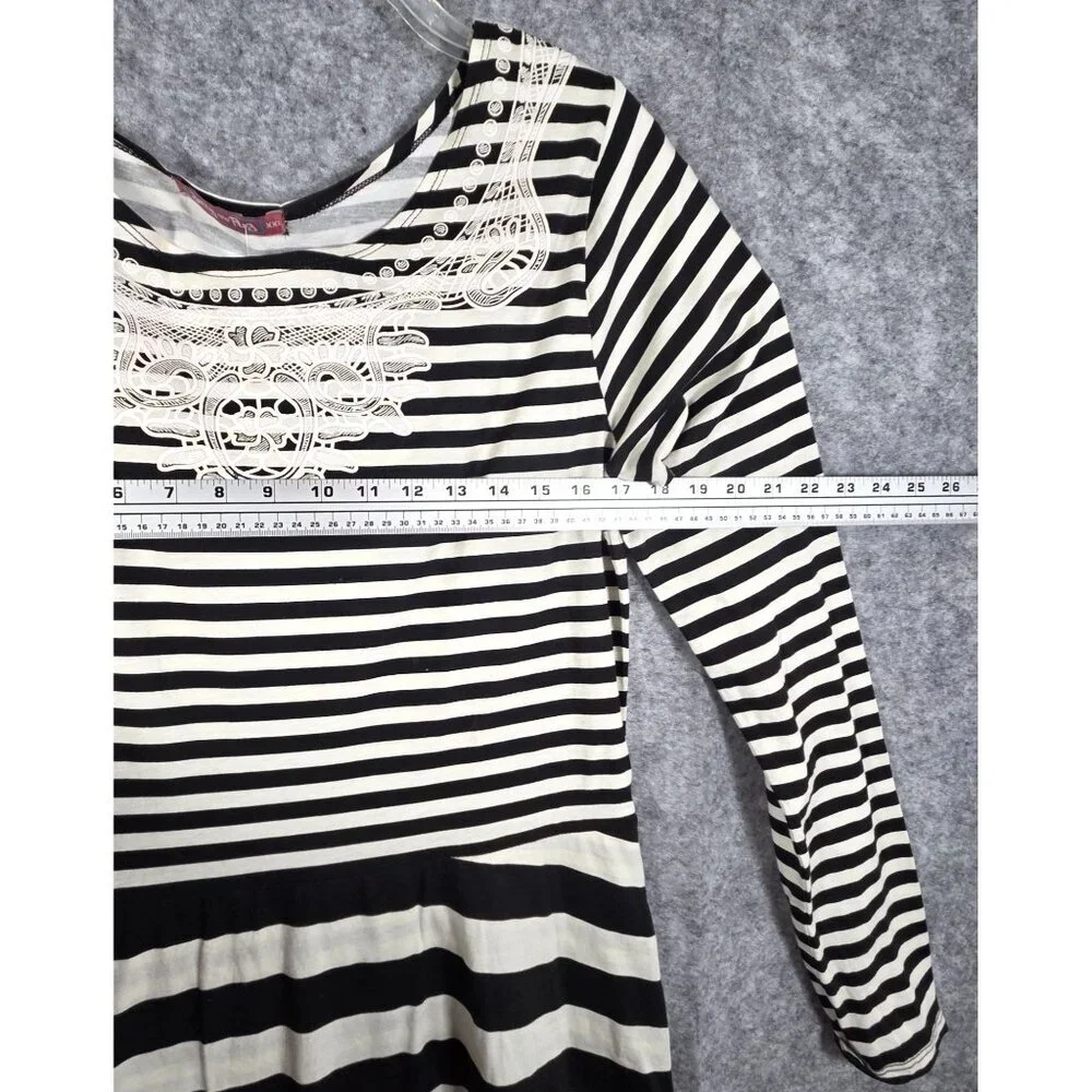 Jelly the Pug NWT Girls Boho Stripe Dress Black White Long Sleeve Size XXL